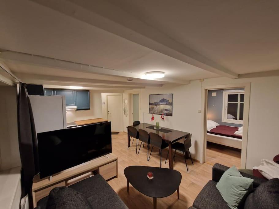 Apartment Next To The Bridge Tromsø Eksteriør billede
